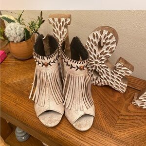 Roper Western Fringed Peep-Toe Ankle Boots Size 7